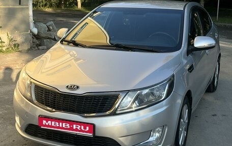 KIA Rio III рестайлинг, 2012 год, 900 000 рублей, 2 фотография