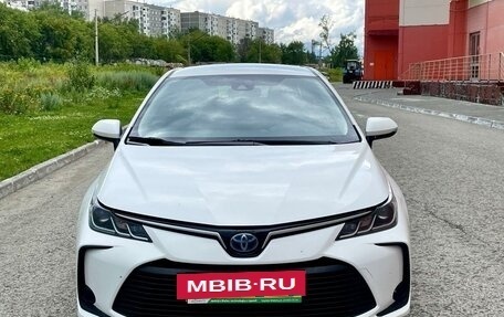 Toyota Corolla, 2020 год, 2 390 000 рублей, 2 фотография