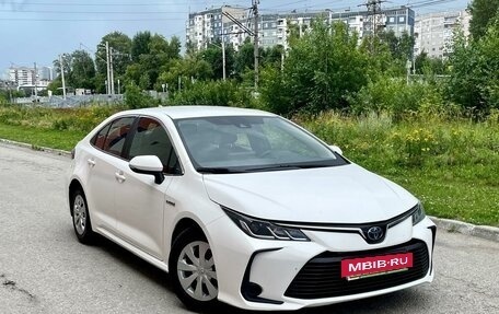 Toyota Corolla, 2020 год, 2 390 000 рублей, 3 фотография