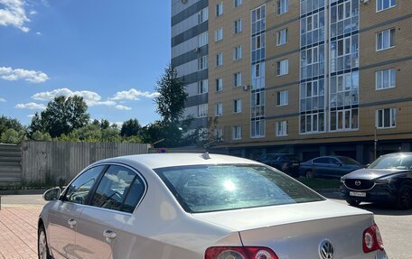 Volkswagen Passat B6, 2007 год, 655 000 рублей, 5 фотография