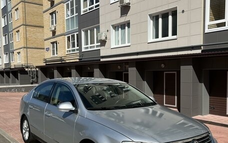 Volkswagen Passat B6, 2007 год, 655 000 рублей, 2 фотография