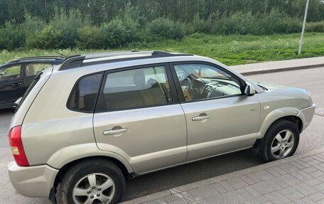 Hyundai Tucson III, 2007 год, 790 000 рублей, 2 фотография