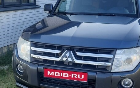 Mitsubishi Pajero IV, 2007 год, 1 820 000 рублей, 1 фотография