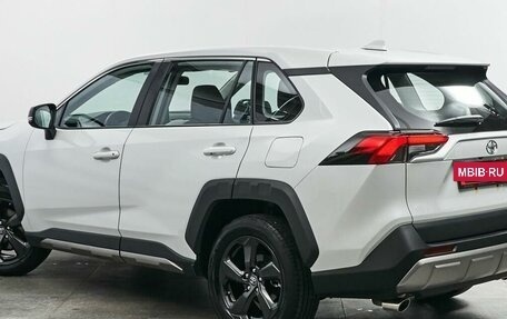 Toyota RAV4, 2022 год, 3 800 000 рублей, 4 фотография