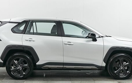 Toyota RAV4, 2022 год, 3 800 000 рублей, 7 фотография