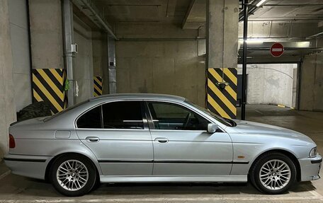 BMW 5 серия, 1999 год, 620 000 рублей, 3 фотография