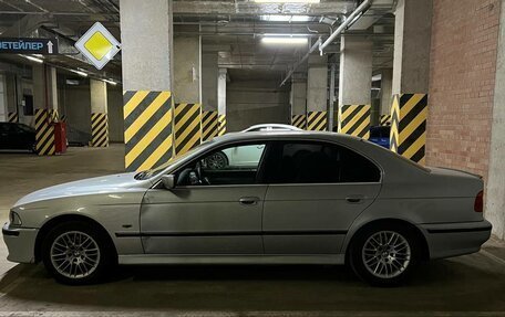 BMW 5 серия, 1999 год, 620 000 рублей, 2 фотография