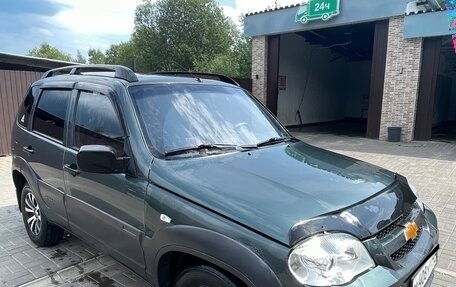 Chevrolet Niva I рестайлинг, 2011 год, 499 000 рублей, 6 фотография