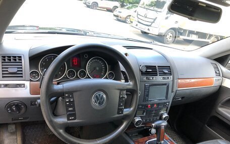 Volkswagen Touareg III, 2002 год, 897 000 рублей, 26 фотография