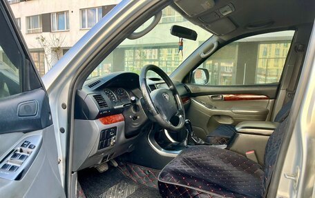 Toyota Land Cruiser Prado 120 рестайлинг, 2006 год, 1 260 000 рублей, 13 фотография