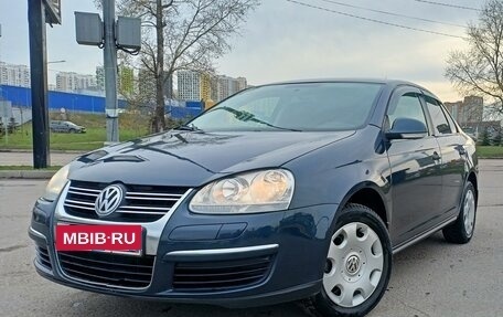 Volkswagen Jetta VI, 2007 год, 655 000 рублей, 1 фотография