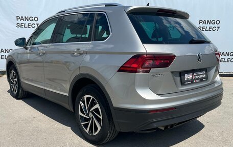 Volkswagen Tiguan II, 2018 год, 2 299 000 рублей, 6 фотография