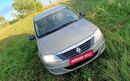 Renault Logan I, 2012 год, 550 000 рублей, 3 фотография