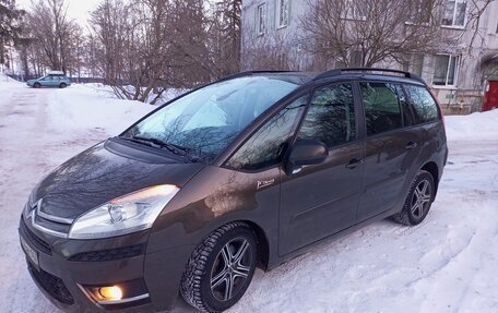 Citroen C4 Picasso II рестайлинг, 2012 год, 850 000 рублей, 1 фотография