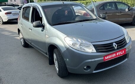 Renault Sandero I, 2010 год, 500 000 рублей, 2 фотография