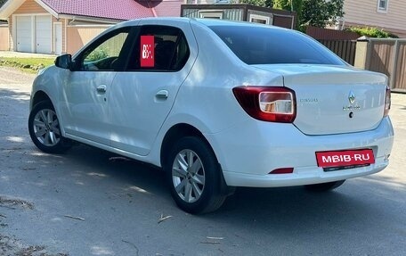 Renault Logan II, 2018 год, 1 099 000 рублей, 3 фотография