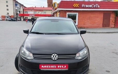 Volkswagen Polo VI (EU Market), 2013 год, 850 000 рублей, 2 фотография