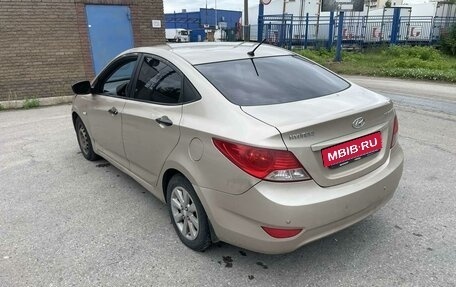 Hyundai Solaris II рестайлинг, 2013 год, 485 000 рублей, 7 фотография