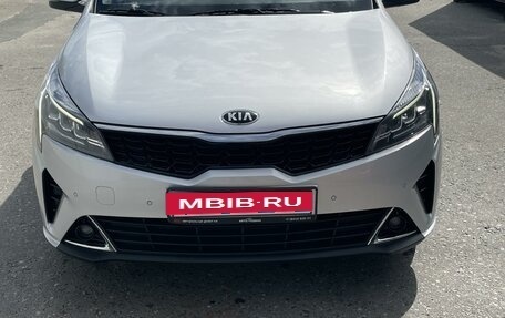 KIA Rio IV, 2021 год, 1 851 000 рублей, 1 фотография