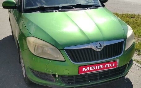 Skoda Fabia II, 2011 год, 620 000 рублей, 2 фотография