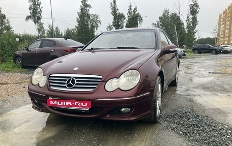 Mercedes-Benz C-Класс, 2007 год, 980 000 рублей, 2 фотография