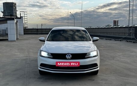 Volkswagen Jetta VI, 2015 год, 690 351 рублей, 3 фотография