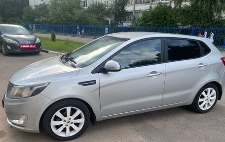 KIA Rio III рестайлинг, 2013 год, 1 050 000 рублей, 2 фотография