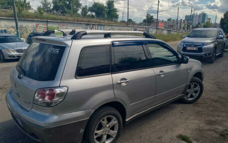 Mitsubishi Outlander III рестайлинг 3, 2003 год, 580 000 рублей, 4 фотография