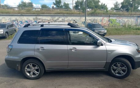 Mitsubishi Outlander III рестайлинг 3, 2003 год, 580 000 рублей, 3 фотография