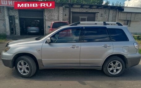 Mitsubishi Outlander III рестайлинг 3, 2003 год, 580 000 рублей, 6 фотография