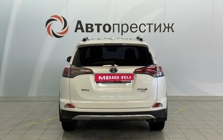 Toyota RAV4, 2017 год, 2 545 000 рублей, 6 фотография