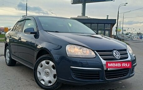 Volkswagen Jetta VI, 2007 год, 655 000 рублей, 4 фотография