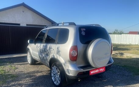 Chevrolet Niva I рестайлинг, 2009 год, 600 000 рублей, 2 фотография