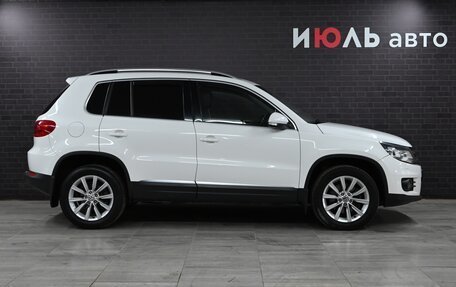 Volkswagen Tiguan I, 2012 год, 1 835 000 рублей, 10 фотография