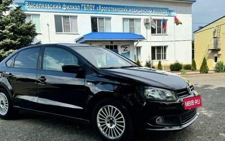 Volkswagen Polo VI (EU Market), 2011 год, 780 000 рублей, 2 фотография