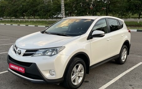 Toyota RAV4, 2014 год, 1 770 000 рублей, 1 фотография