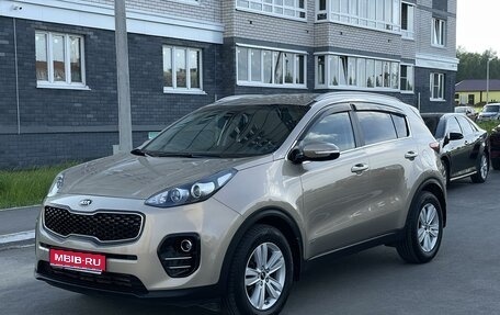 KIA Sportage IV рестайлинг, 2016 год, 1 880 000 рублей, 1 фотография