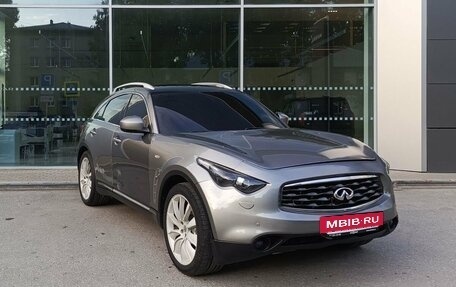 Infiniti FX II, 2011 год, 1 950 000 рублей, 3 фотография