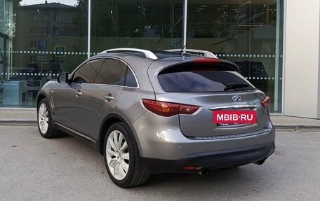 Infiniti FX II, 2011 год, 1 950 000 рублей, 7 фотография