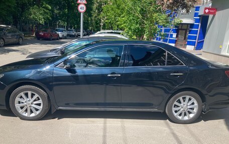 Toyota Camry, 2014 год, 2 800 000 рублей, 4 фотография