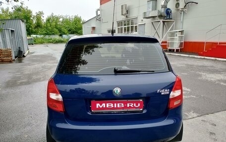 Skoda Fabia II, 2010 год, 650 000 рублей, 2 фотография