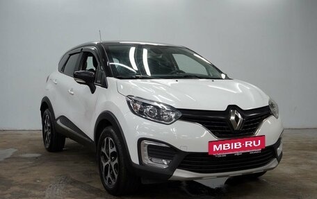 Renault Kaptur I рестайлинг, 2017 год, 1 212 000 рублей, 3 фотография