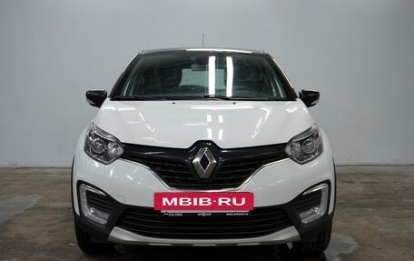 Renault Kaptur I рестайлинг, 2017 год, 1 212 000 рублей, 2 фотография