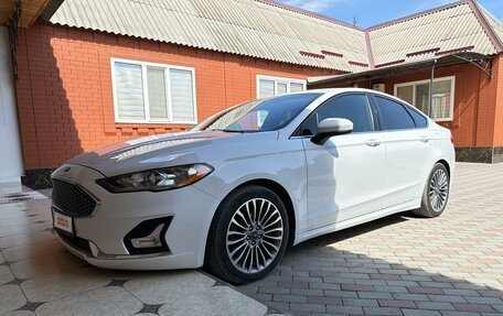 Ford Fusion (North America) II, 2017 год, 1 880 000 рублей, 2 фотография