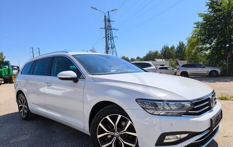 Volkswagen Passat B8 рестайлинг, 2020 год, 2 192 000 рублей, 3 фотография