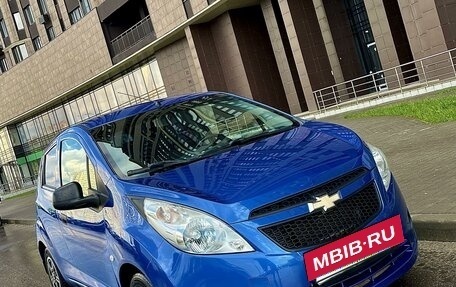 Chevrolet Spark III, 2013 год, 670 000 рублей, 2 фотография