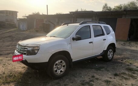 Renault Duster I рестайлинг, 2013 год, 900 000 рублей, 2 фотография