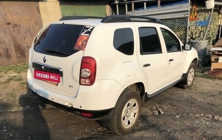 Renault Duster I рестайлинг, 2013 год, 900 000 рублей, 3 фотография