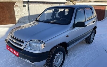 Chevrolet Niva I рестайлинг, 2008 год, 630 000 рублей, 2 фотография