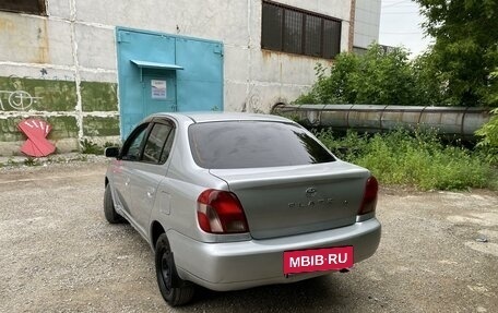 Toyota Platz, 2001 год, 350 000 рублей, 3 фотография